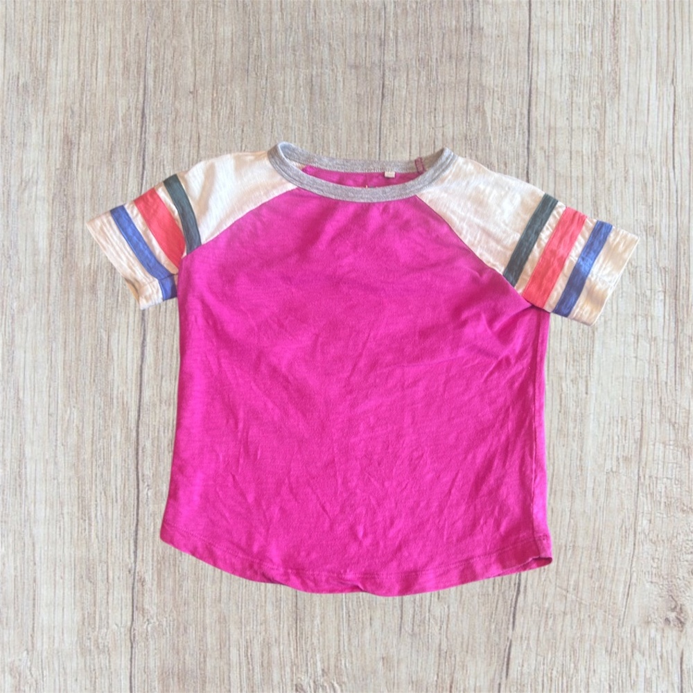 5-6 Mini Boden pink raglan tee